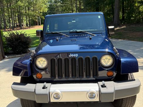 Used 2013 Jeep Wrangler Unlimited Sahara w/ Mopar Chrome Edition Group AWD/4WD image 2