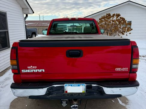 Used 2006 GMC Sierra 1500 SL w/ Light Duty Power Package image 8