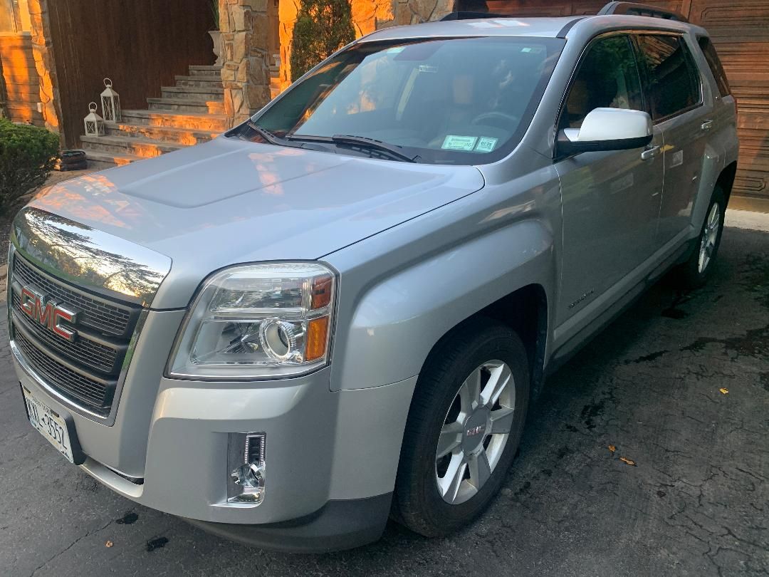 Used 2013 GMC Terrain SLT AWD/4WD image 9