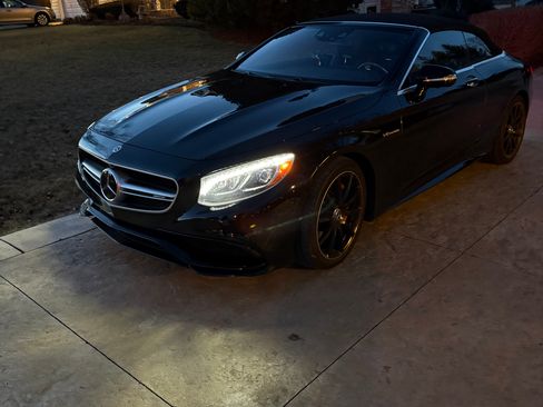 Used 2017 Mercedes-Benz S 63 AMG 4MATIC Cabriolet image 2
