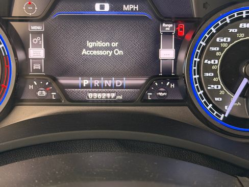 Used 2022 RAM 5500 4x4 Crew Cab image 12