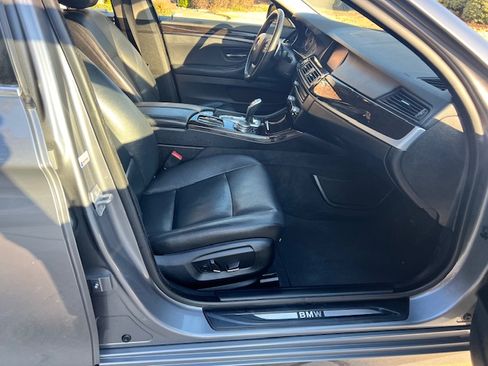Used 2016 BMW 528i xDrive Sedan image 9