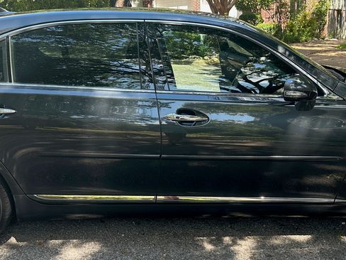 Used 2011 Lexus LS 460 L image 4