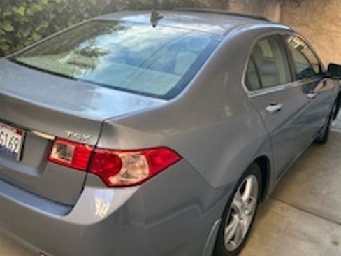 Used 2011 Acura TSX Sedan image 4