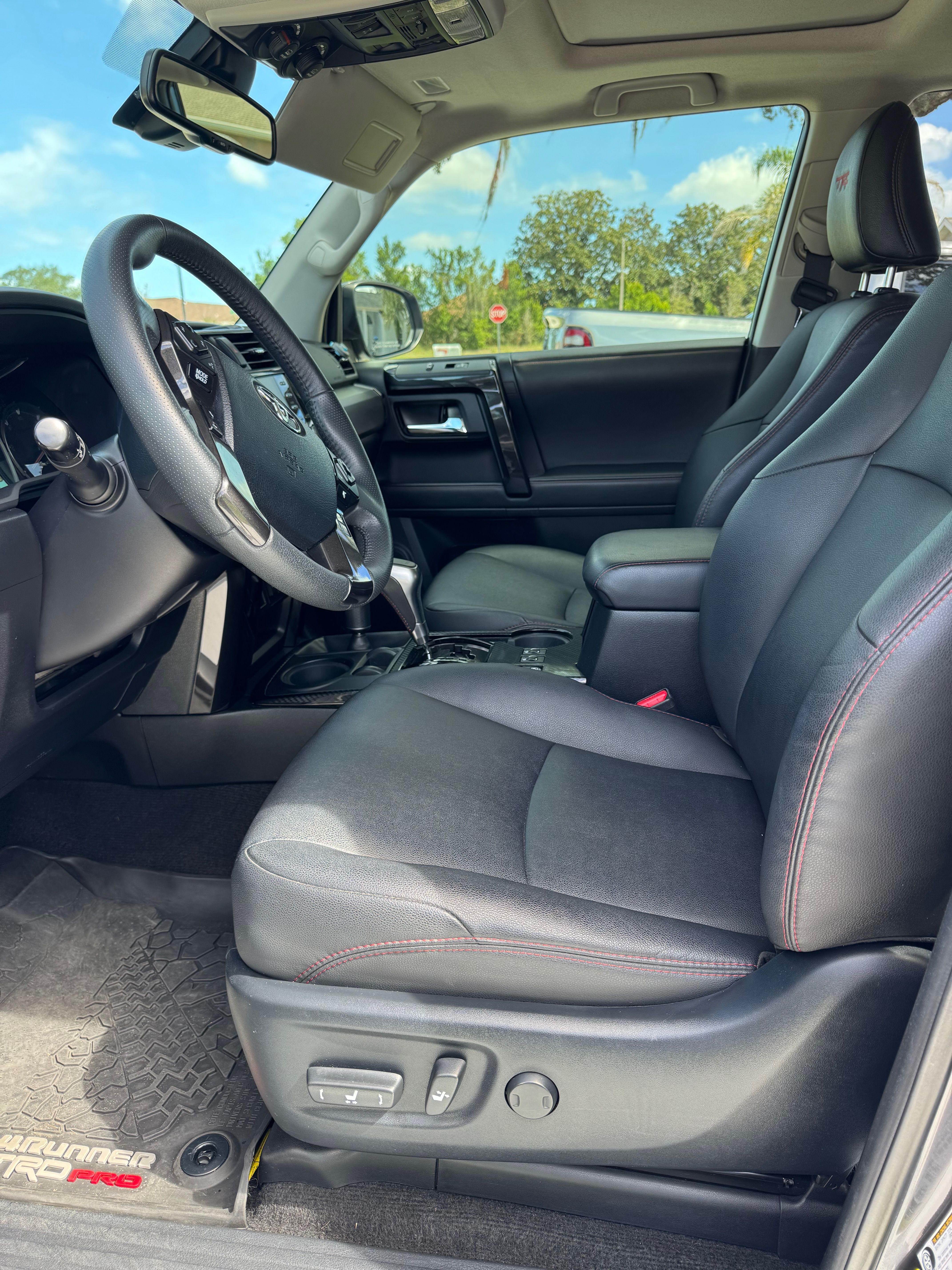 Used 2020 Toyota 4Runner TRD Pro AWD/4WD image 12