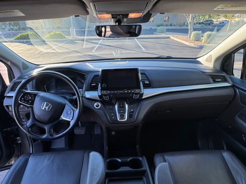 Used 2018 Honda Odyssey EX-L image 13