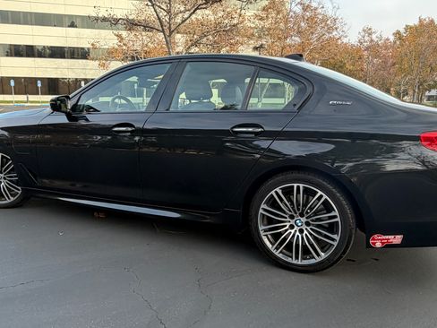 Used 2018 BMW 530e xDrive image 18