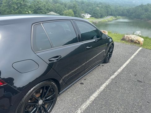 Used 2019 Volkswagen Golf R 4-Door AWD/4WD image 4