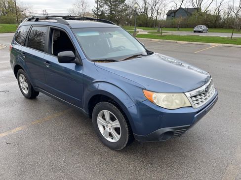 Used 2012 Subaru Forester 2.5X w/ Alloy Wheel Pkg image 2