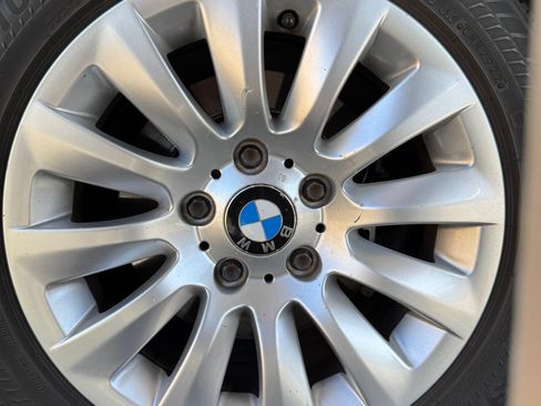 Used 2009 BMW 328i xDrive Sedan AWD/4WD image 13