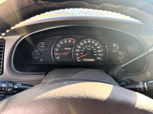 Used 2006 Toyota Tundra Limited image 9