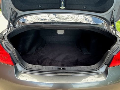 Used 2011 INFINITI G37 x Sedan w/ Premium Pkg AWD/4WD image 15