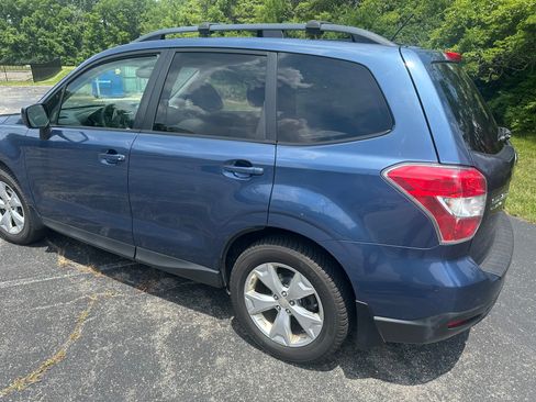 Used 2014 Subaru Forester 2.5i Premium w/ All-Weather Package AWD/4WD image 5