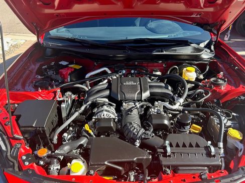 Used 2024 Toyota GR86 Premium image 14