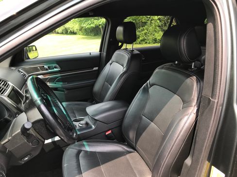 Used 2016 Ford Explorer Limited AWD/4WD image 9