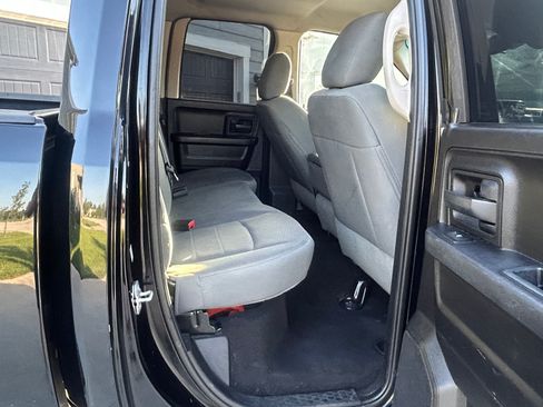 Used 2015 RAM 1500 Express w/ Black Ram 1500 Express Group AWD/4WD image 8