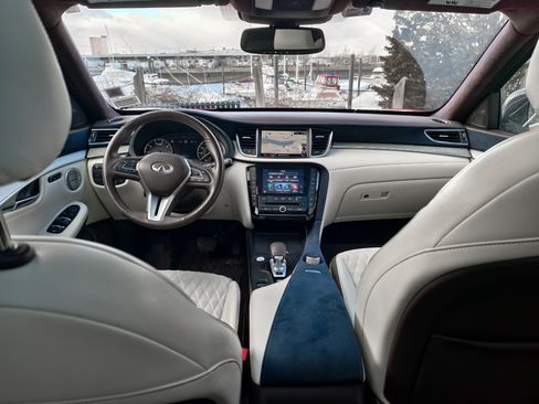 Used 2021 INFINITI QX50 Autograph w/ Premium White Leather Package image 18