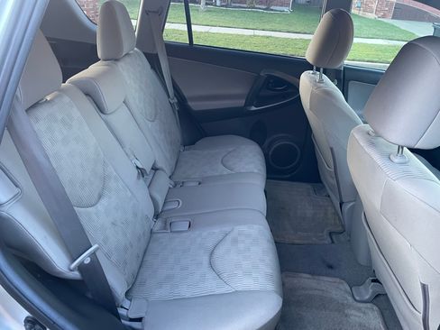 Used 2012 Toyota RAV4 FWD w/ Value Pkg image 13