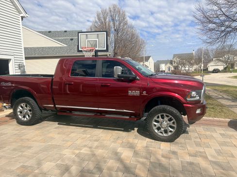 Used 2018 RAM 2500 Limited image 2