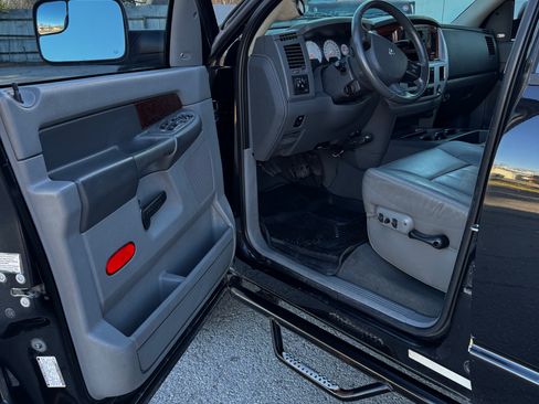Used 2009 Dodge Ram 3500 Truck Laramie image 11