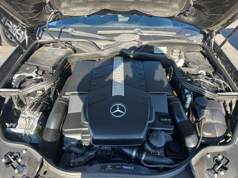 Used 2004 Mercedes-Benz E 500 Sedan image 6