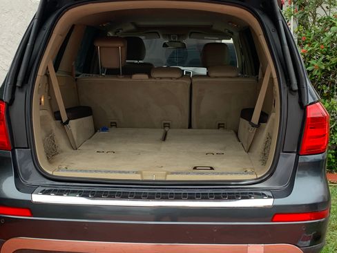 Used 2014 Mercedes-Benz GL 450 GL 450 4MATIC Sport Utility 4D image 10