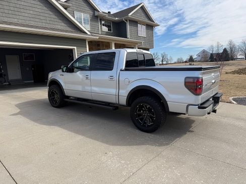 Used 2014 Ford F150 FX4 w/ Equipment Group 402A Luxury image 16