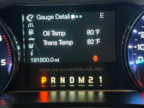 Used 2011 Ford F350 Lariat w/ Lariat Interior Pkg AWD/4WD image 14