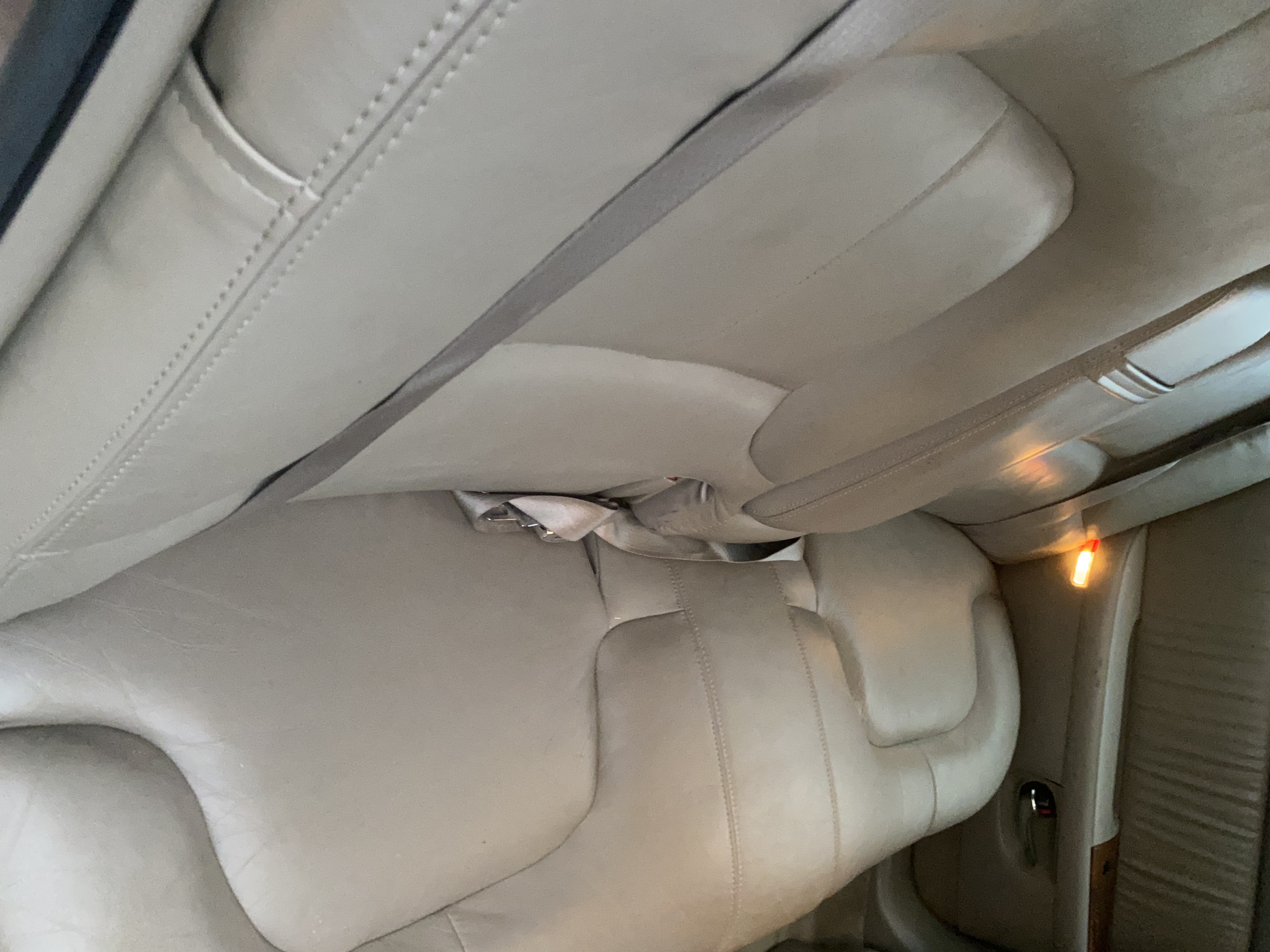 Used 1999 Buick Park Avenue FWD image 27