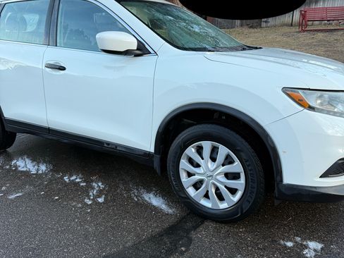 Used 2016 Nissan Rogue S image 10