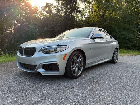 Used 2014 BMW M235i Coupe RWD image 1