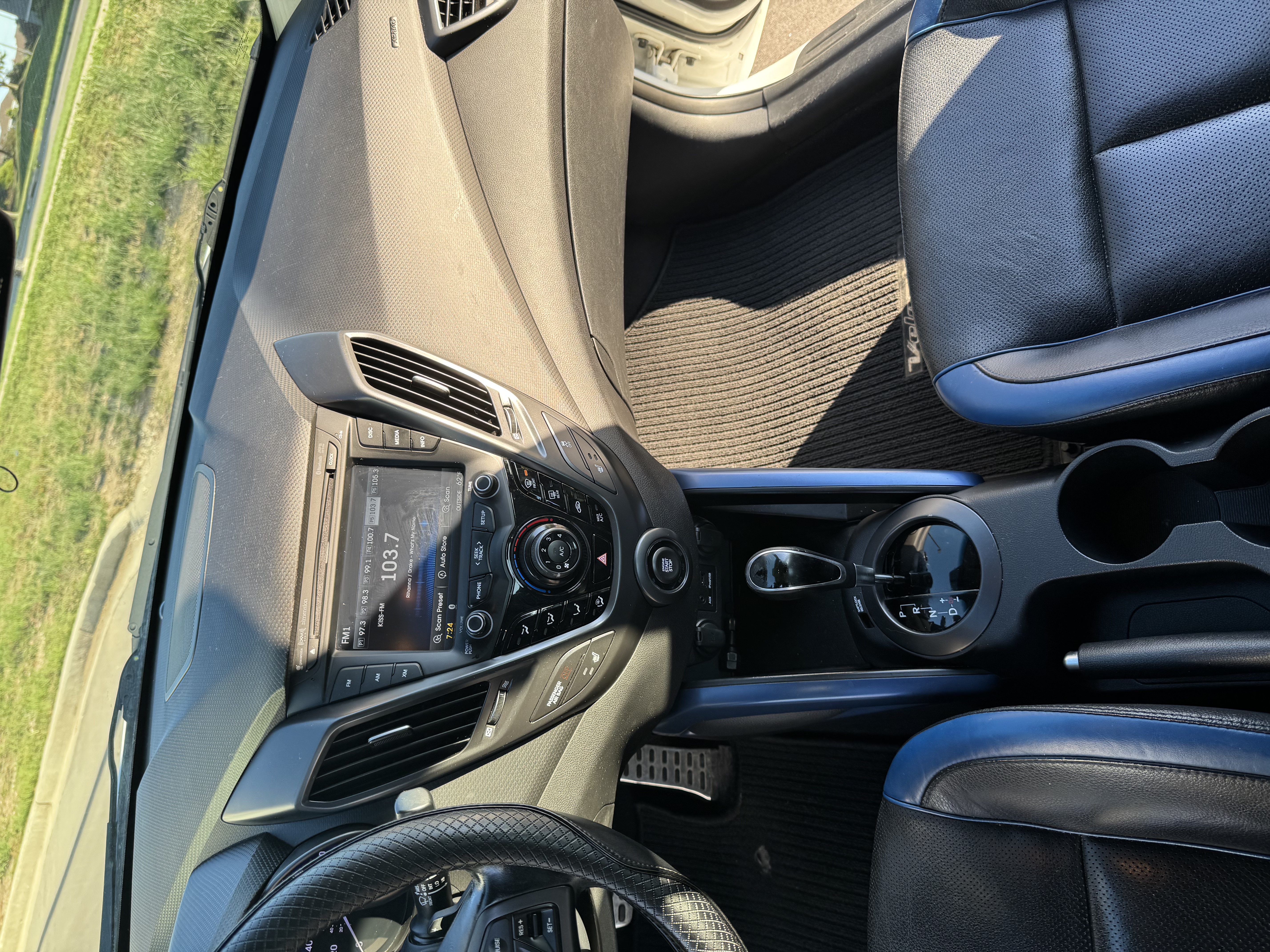 Used 2013 Hyundai Veloster Turbo FWD image 15