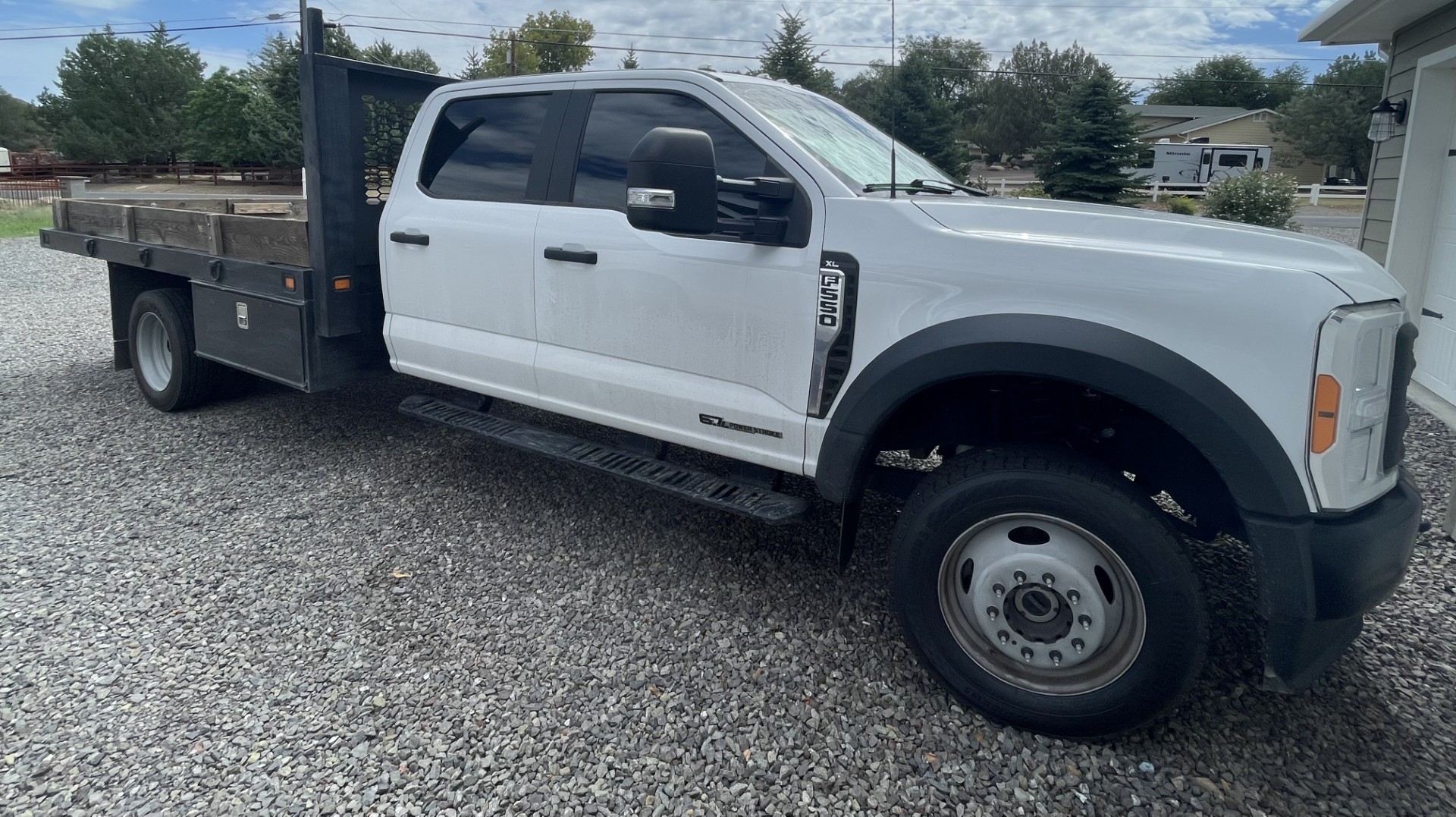 Used 2023 Ford F550 4x4 Crew Cab Super Duty image 1