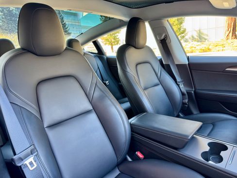 Used 2023 Tesla Model 3 Long Range image 13