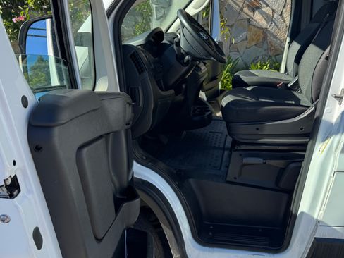 Used 2019 RAM ProMaster 1500 FWD image 9