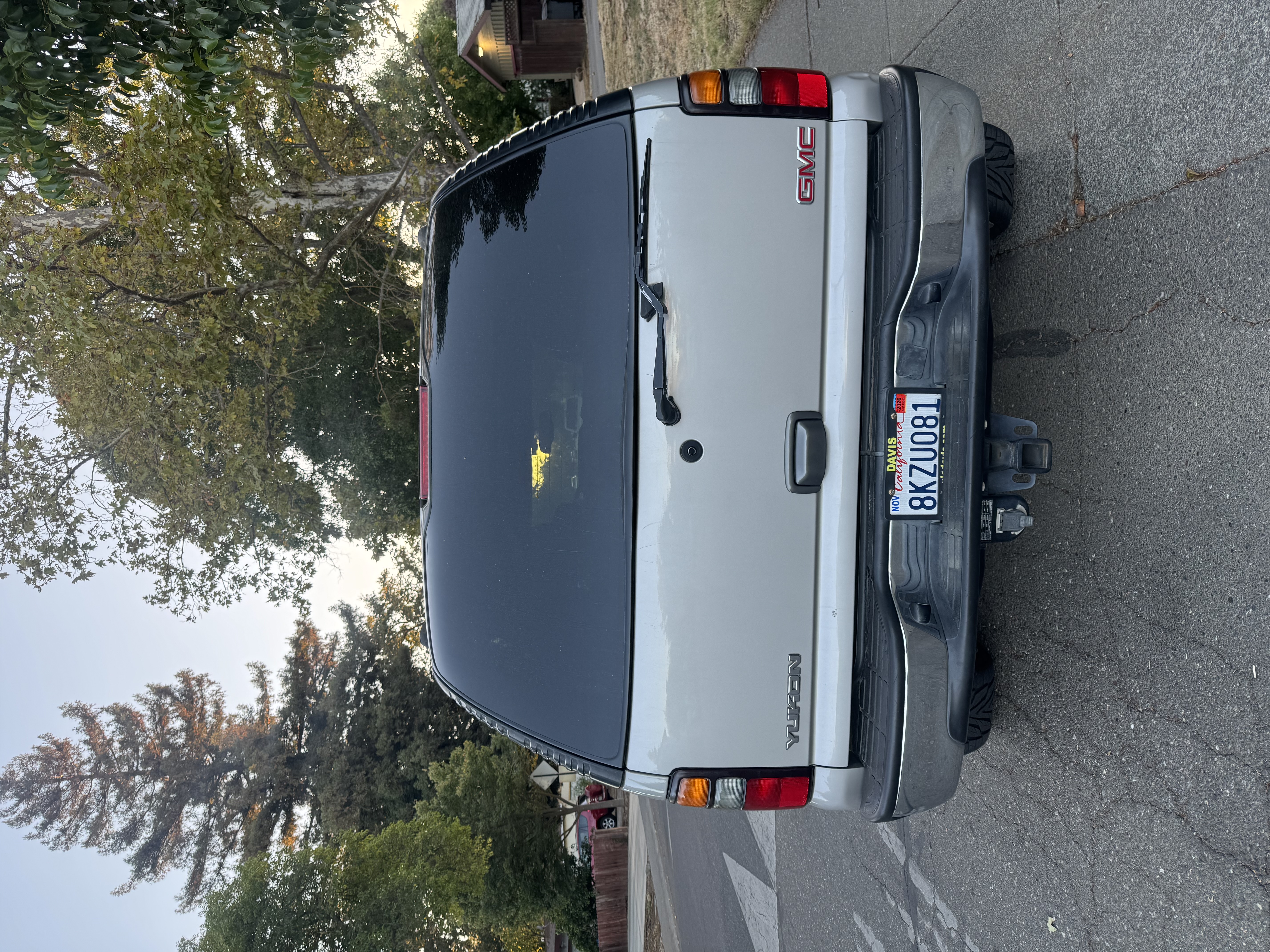 Used 2005 GMC Yukon SLT w/ SLT Preferred Equipment Group AWD/4WD image 5