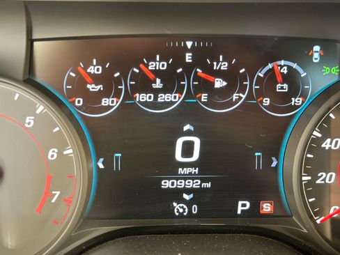 Used 2016 Chevrolet Camaro SS image 9