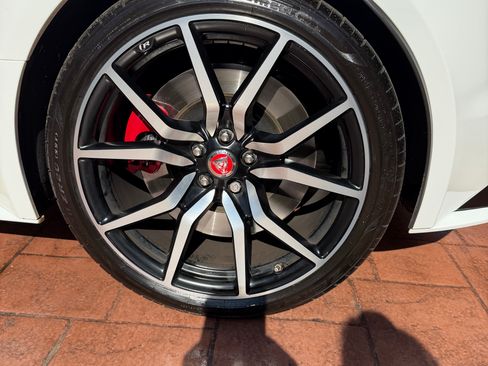 Used 2023 Jaguar F-TYPE R image 13