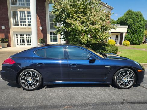 Used 2016 Porsche Panamera Edition w/ Premium Package Plus RWD image 6