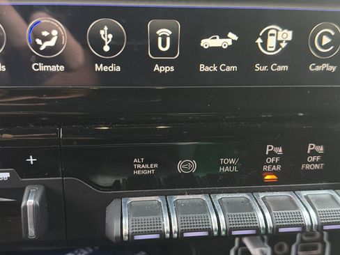 Used 2021 RAM 2500 Limited AWD/4WD image 12