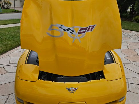 Used 2003 Chevrolet Corvette Convertible w/ Preferred Equipment Group1 image 1