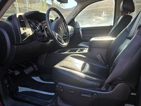 Used 2013 Chevrolet Silverado 1500 LT image 12