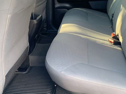 Used 2020 Toyota Tacoma SR5 image 11