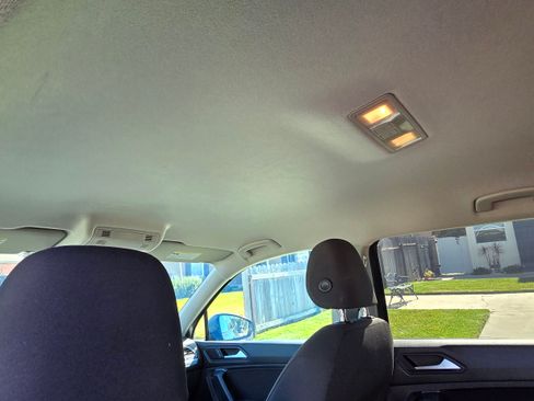 Used 2019 Volkswagen Tiguan S w/ Driver Assistance Package image 23