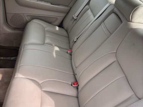 Used 2008 Cadillac DTS FWD image 5