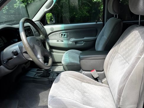 Used 2001 Toyota Tacoma 4x4 Double Cab image 11