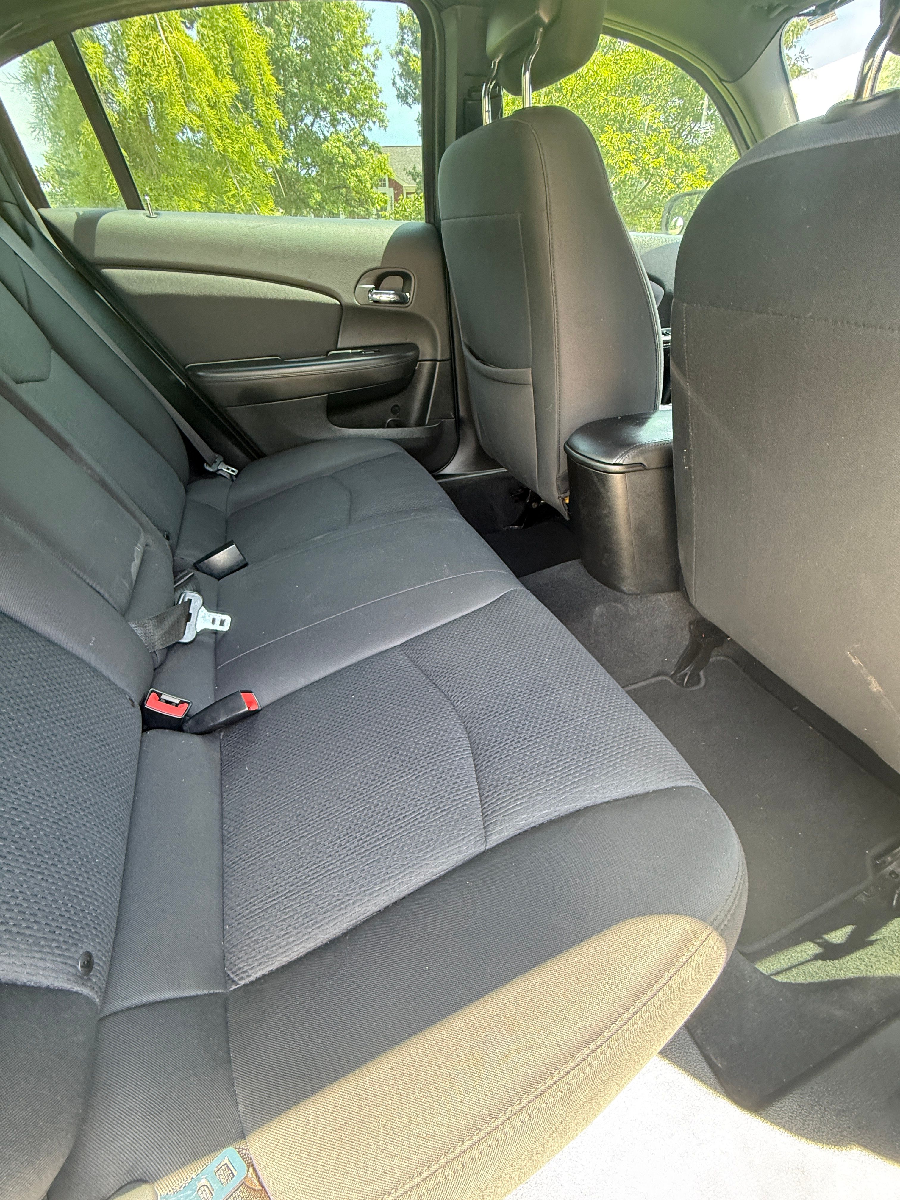 Used 2013 Chrysler 200 Touring FWD image 18