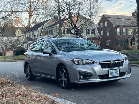 Used 2019 Subaru Impreza 2.0i Premium w/ Eyesight & BSD/Rcta & SRF image 1