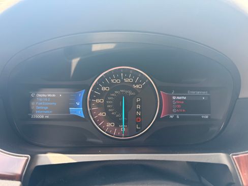 Used 2012 Ford Edge Limited FWD image 14