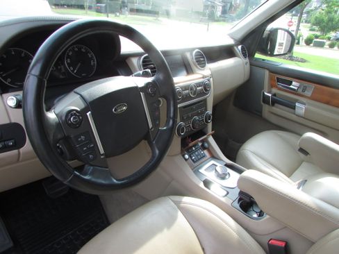 Used 2014 Land Rover LR4 HSE LUX AWD/4WD image 11